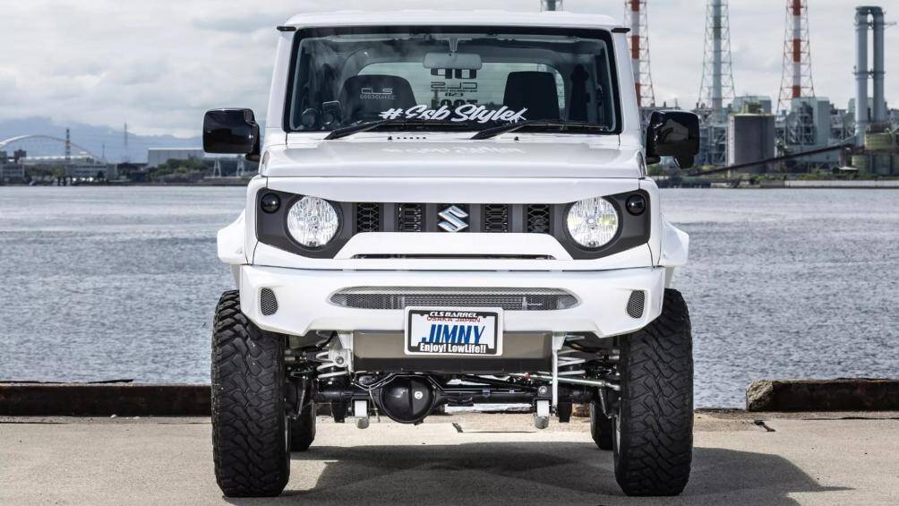 ESB đã cho ra mắt 2 gói nâng cấp LST và LST-Up dành riêng cho Suzuki Jimny