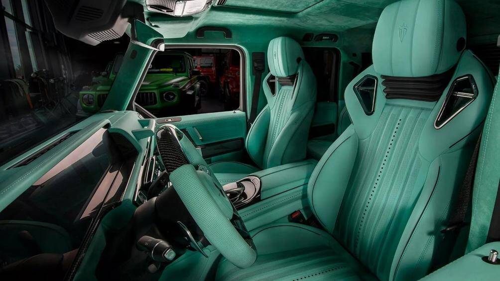 Hãng độ Ba Lan không can thiệp vào động cơ xe. Xe vẫn dùng động cơ 4.0L V8, sản sinh công suất 577 mã lực và mô-men xoắn cực đại 850 Nm