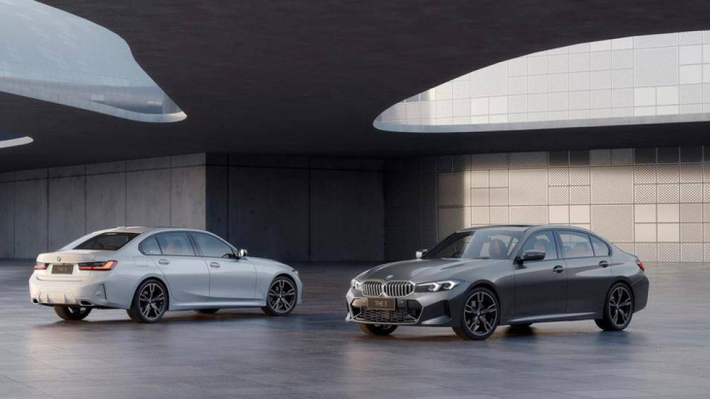 Phiên bản chiều dài cơ sở lớn của BMW 3-Series có tên Gran Limousine vừa được ra mắt
