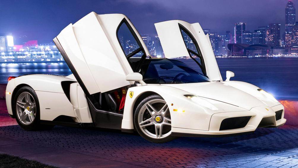 7. Ferrari Enzo: tăng tốc 0-100 km/h trong 3,1 giây