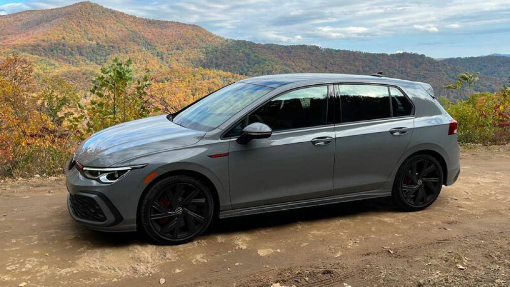 5. Volkswagen Golf GTI 2023