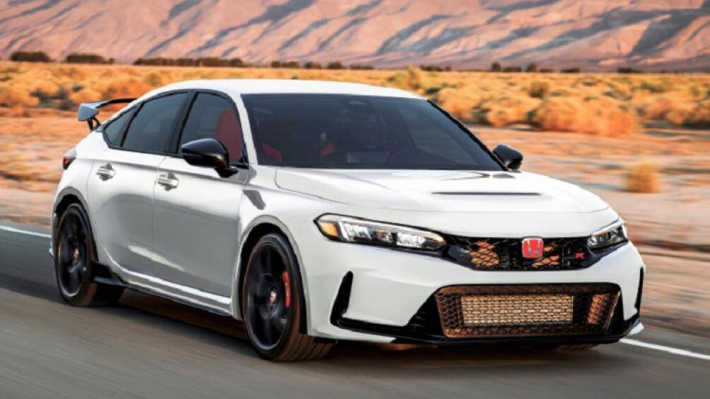 Khách hàng đặt mua Honda Civic Type R 2023 tại Nhật Bản còn phải ký cam kết không bán lại hoặc xuất khẩu sang nước ngoài trong thời gian 1 năm đầu