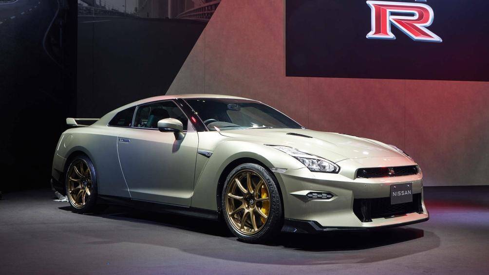 Tại triển lãm Tokyo Auto Salon 2023, Nissan đã giới thiệu bản nâng cấp của mẫu siêu xe thể thao GT-R 2024