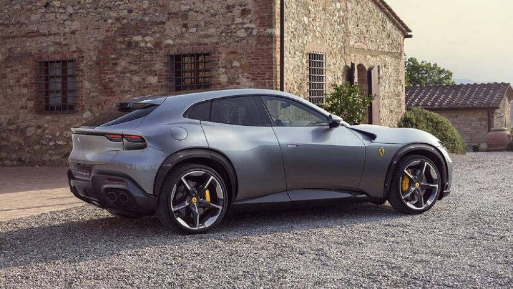 1. Ferrari Purosangue