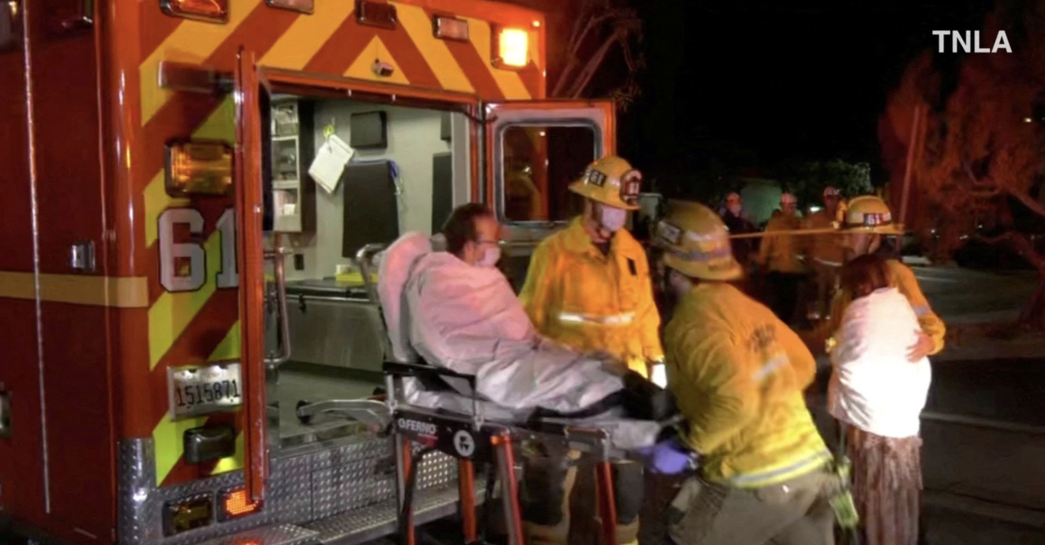 Theo cập nhật mới nhất, giới chức Mỹ cho biết vụ xả súng xảy ra tối 21/1, giờ địa phương (13h ngày 22/1 theo giờ Việt Nam) tại thành phố Monterey Park, bang California, khiến 10 người thiệt mạng. Ngoài ra, 10 người khác đã được đưa đến bệnh viện địa phương để điều trị và ít nhất 1 người đang trong tình trạng nguy kịch.