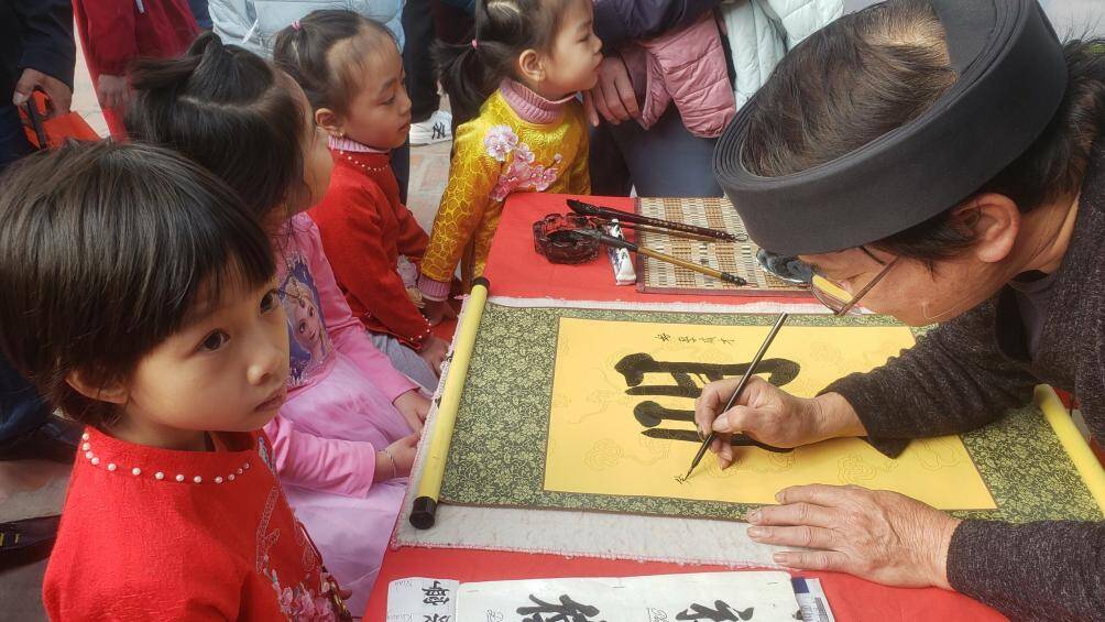 Sau ba năm (2020-2022) phải tạm dừng hoạt động để phòng, chống dịch Covid-19, Lễ hội khai ấn đền Trần năm nay sẽ được tổ chức lại vào Xuân Quý Mão 2023 này.