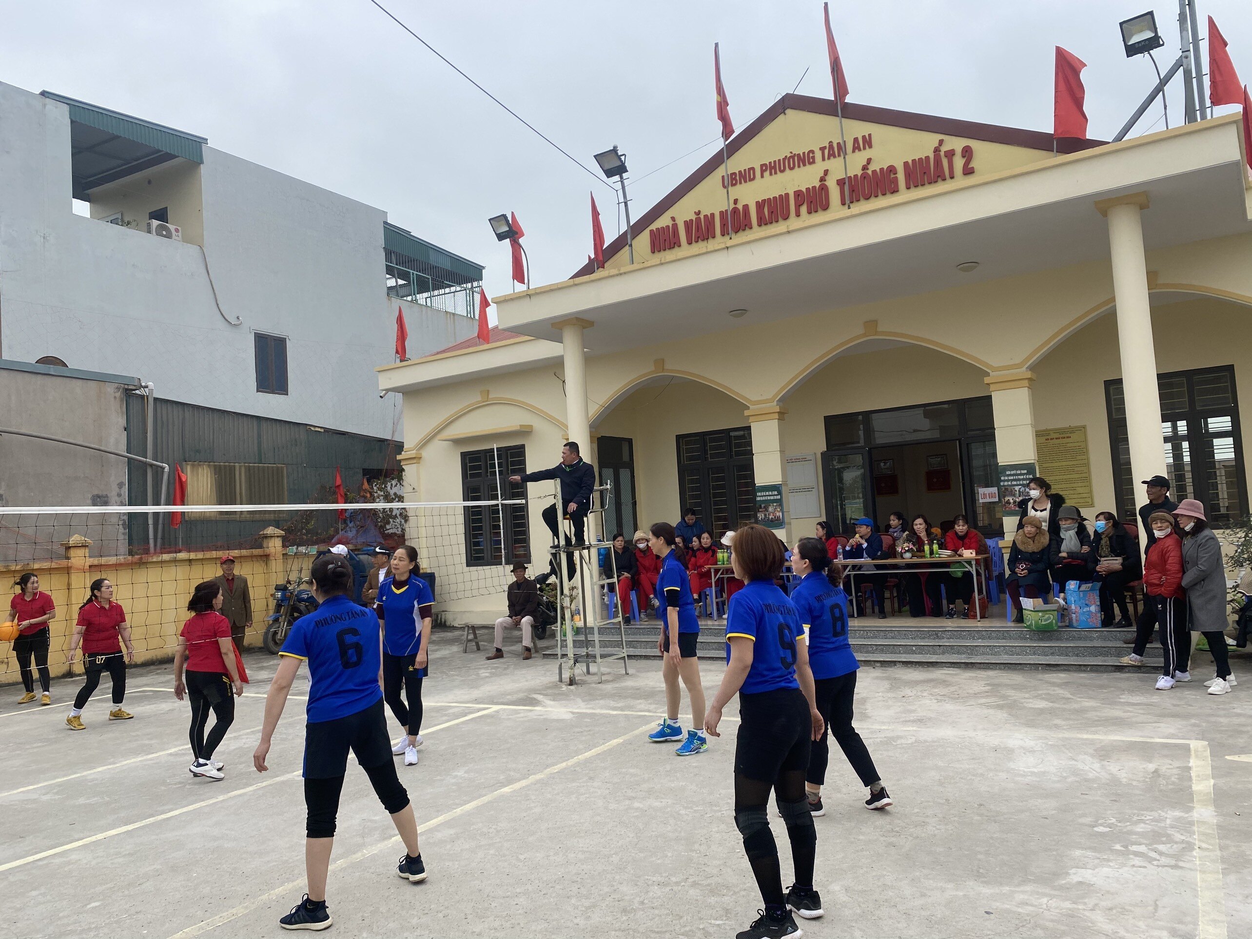 Toàn thị xã Quảng Yên hiện có gần 6.500 ha đầm nuôi trồng thủy sản, 2.630 tàu cá, trong đó có 90 tàu cá dài trên 15m khai thác xa bờ, tàu cá của các ngư dân trên thị xã Quảng Yên hoạt động rộng khắp trên các ngư trường thuộc vùng biển các tỉnh bạn.