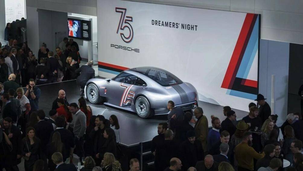Đây cũng là điểm nhấn trong sự kiện kỷ niệm 75 năm thành lập thương hiệu Porsche