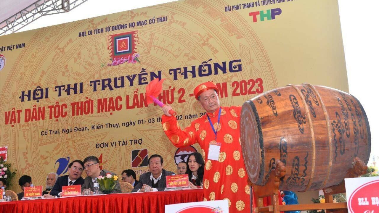 Ngày 2/2, Hội thi truyền thống Vật dân tộc thời Mạc lần thứ 2 năm 2023 được tổ chức tại khu di tích lịch sử văn hoá từ đường họ Mạc Cổ Trai, xã Ngũ Đoan huyện Kiến Thuỵ, TP Hải Phòng.