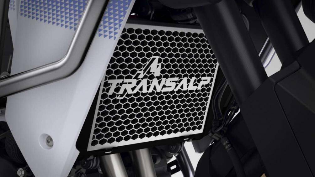 Dự kiến Honda XL750 Transalp 2023 sẽ cập bến thị trường Malaysia với mức giá khoảng 70.000 RM (tương đương 375 triệu đồng)