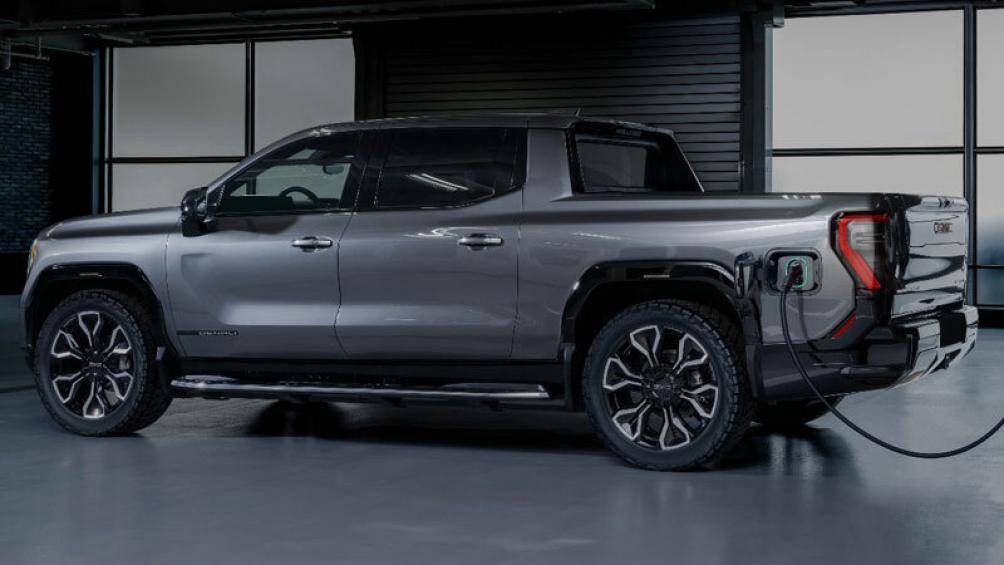 2. GMC Sierra EV 2024
