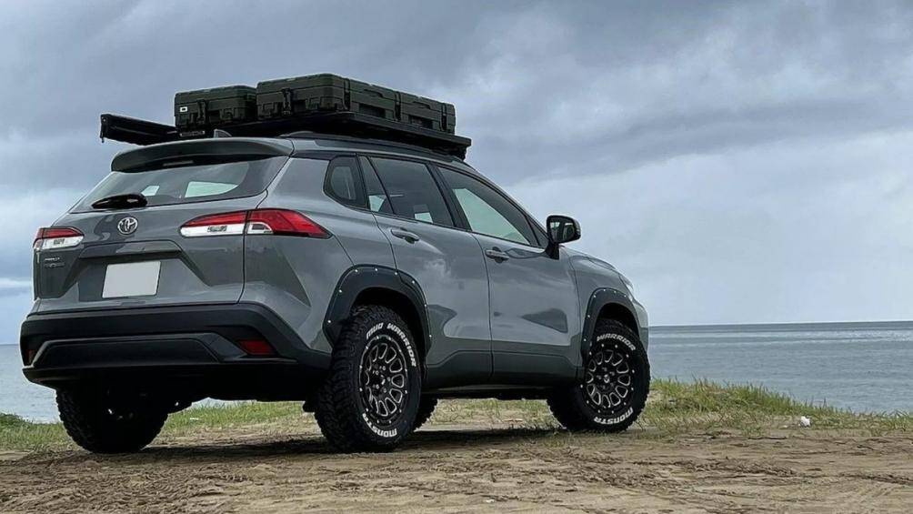 Bộ bánh xe hợp kim 16 inch Delta Force mới được bọc trong lốp xe địa hình bám đường hơn