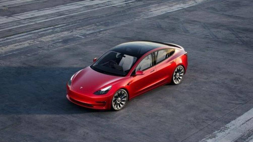 7. Tesla Model 3 Performance 2019