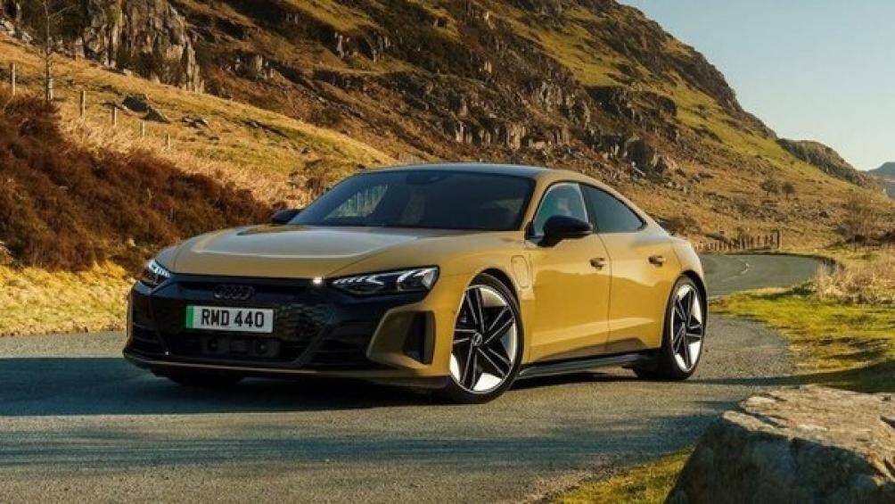 9. Audi RS E-Tron GT 2022