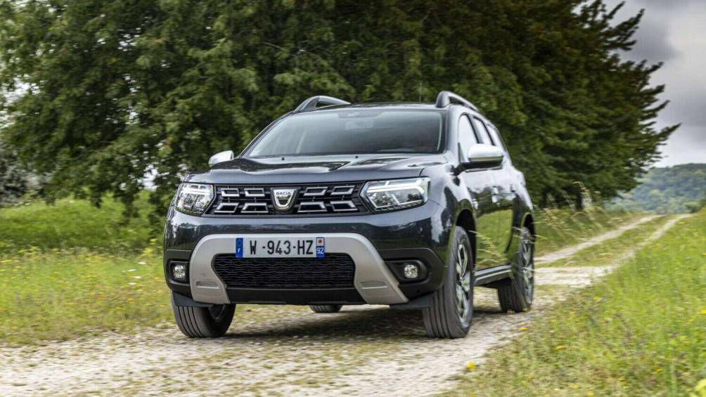 9. Dacia Duster: doanh số 149.648 chiếc, tăng 2% so với năm 2021