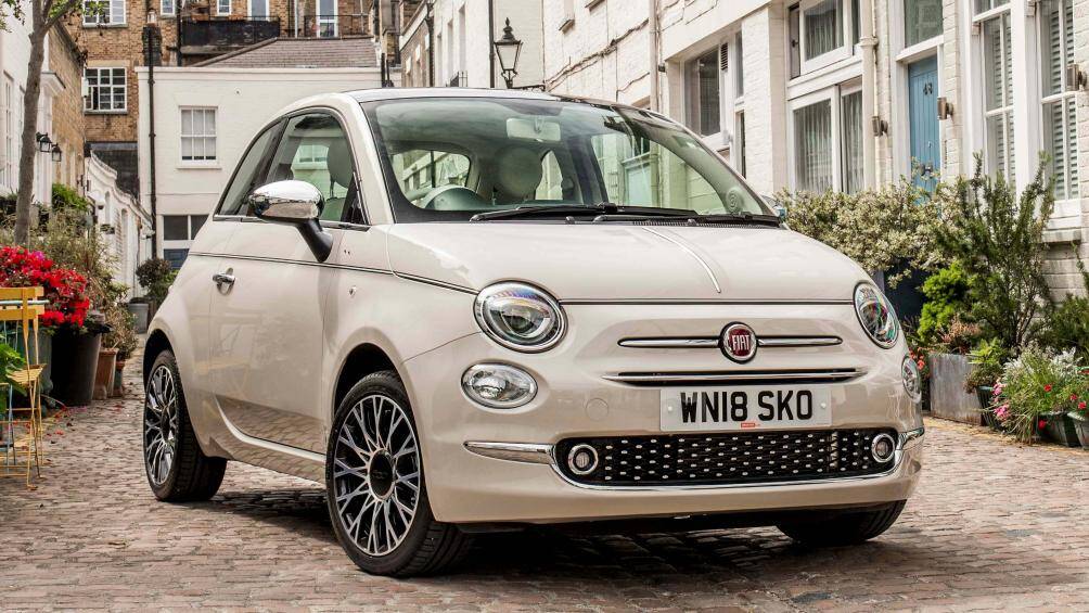 4. Fiat 500: doanh số 179.863 chiếc, tăng 3% so với năm 2021