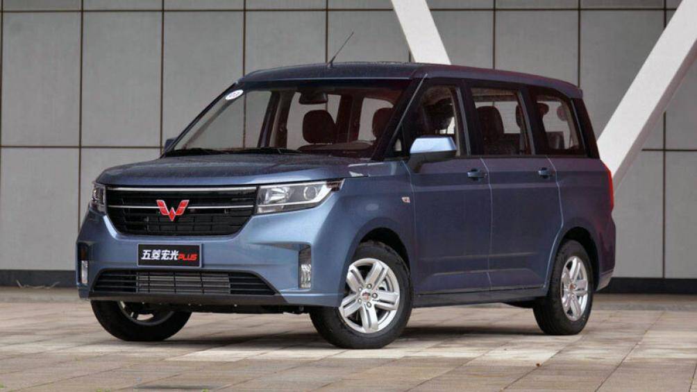 5. Wuling Hongguang (doanh số: 124.381 chiếc)