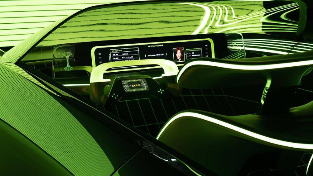 Bên trong khoang nội thất, mọi chi tiết điều mang tính kỹ thuật số cao. Màn hình trung tâm được đồng bộ chung với bảng đồng hồ và đặt ở phía sau vô lăng