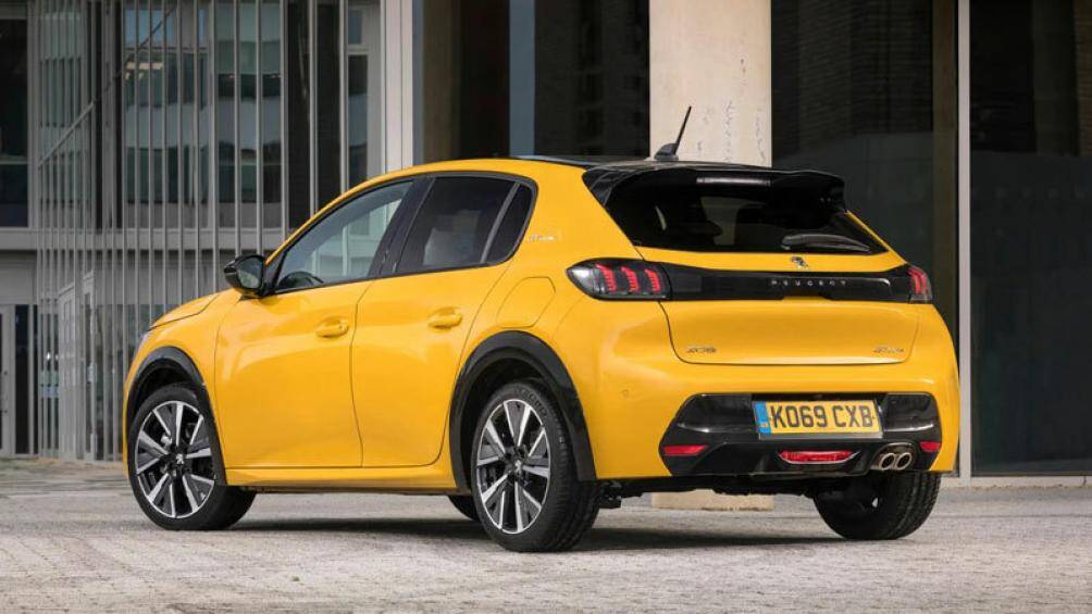 2. Peugeot 208 (doanh số: 205.744 chiếc)