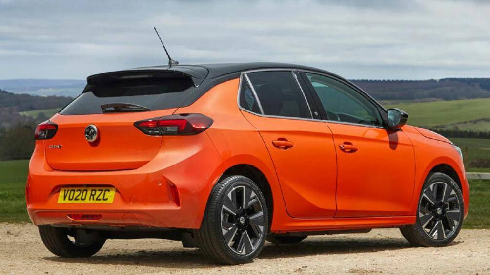 8. Opel Corsa (doanh số: 171.496 chiếc)