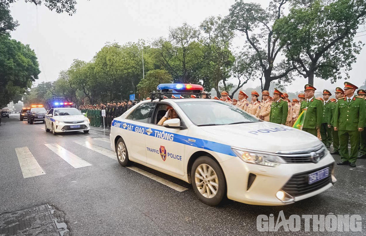 Năm 2023, dự báo nhu cầu vận tải và mức độ tham gia giao thông của nhân dân tiếp tục tăng cao, đặt ra nhiều thách thức phức tạp hơn, đòi hỏi sự tập trung và nỗ lực lớn hơn trong công tác bảo đảm TTATGT.