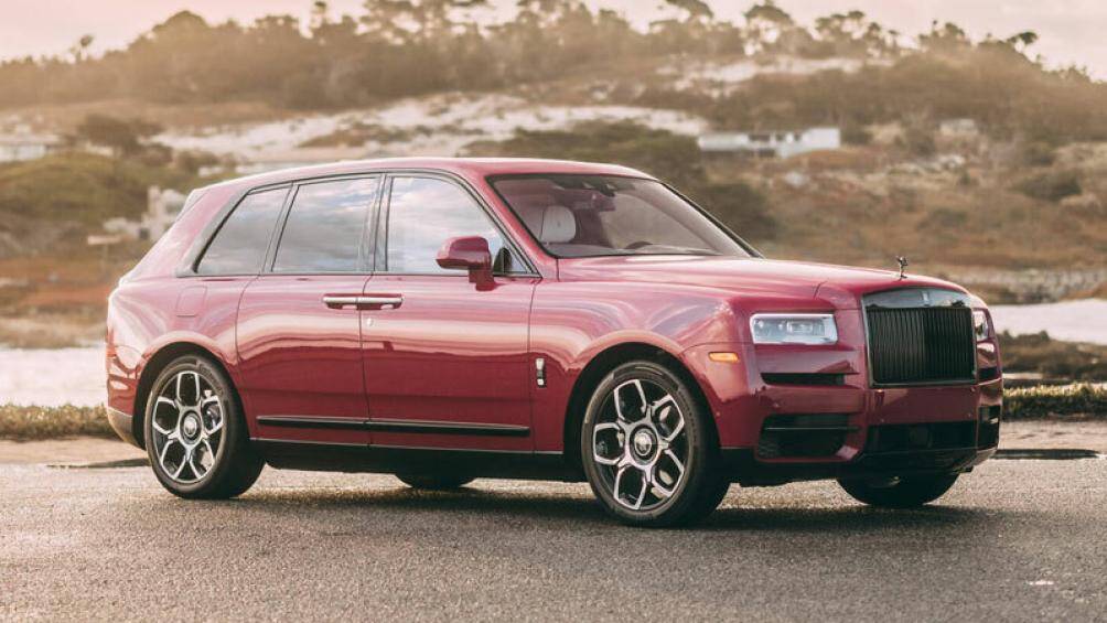 3. Rolls-Royce Cullinan 2023 (giá khởi điểm: 355.000 USD)