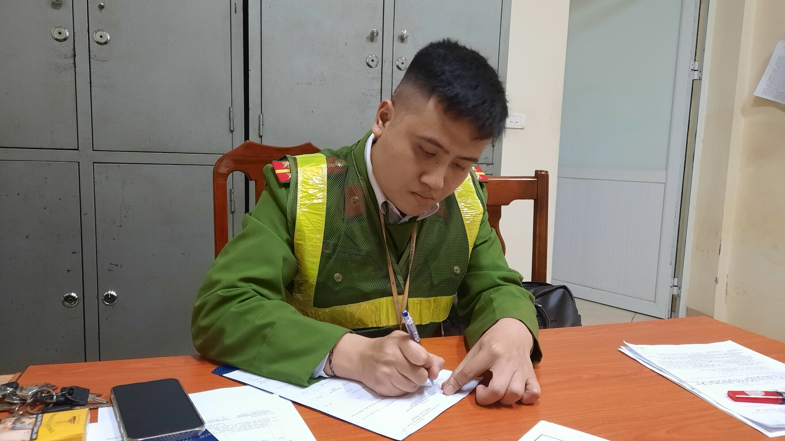 Trước đề nghị không chính đáng và không đúng quy định pháp luật này, Tổ công tác đã lập tức từ chối và xử lý đúng quy định của pháp luật.