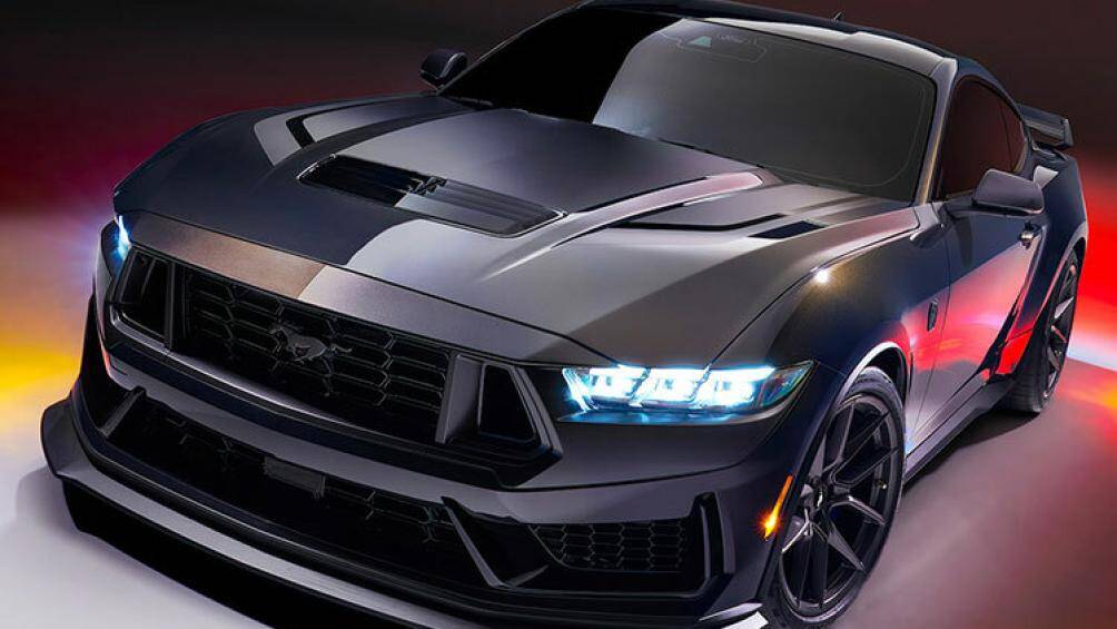 Ford Mustang 2024 thế hệ mới dự kiến sẽ có mặt tại các đại lý ở Mỹ vào mùa hè năm 2023 với giá bán chưa được công bố