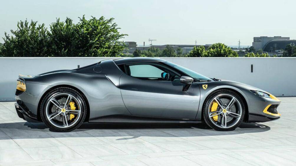 5. Ferrari 296 GTB (công suất tối đa: 818 mã lực)