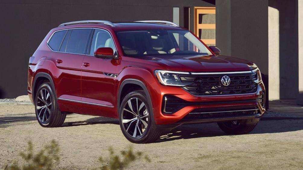 Volkswagen vừa ra mắt mẫu Atlas 2024 tại triển lãm Chicago Auto Show 2023 với nhiều tinh chỉnh về nội và ngoại thất