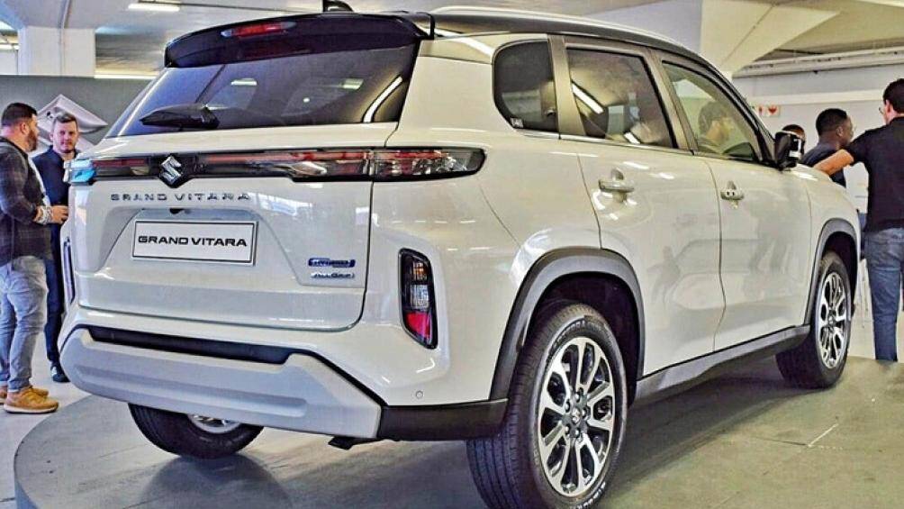 Hiện chưa rõ ngoài Indonesia, mẫu SUV hạng B này có ra mắt các thị trường Đông Nam Á khác hay không