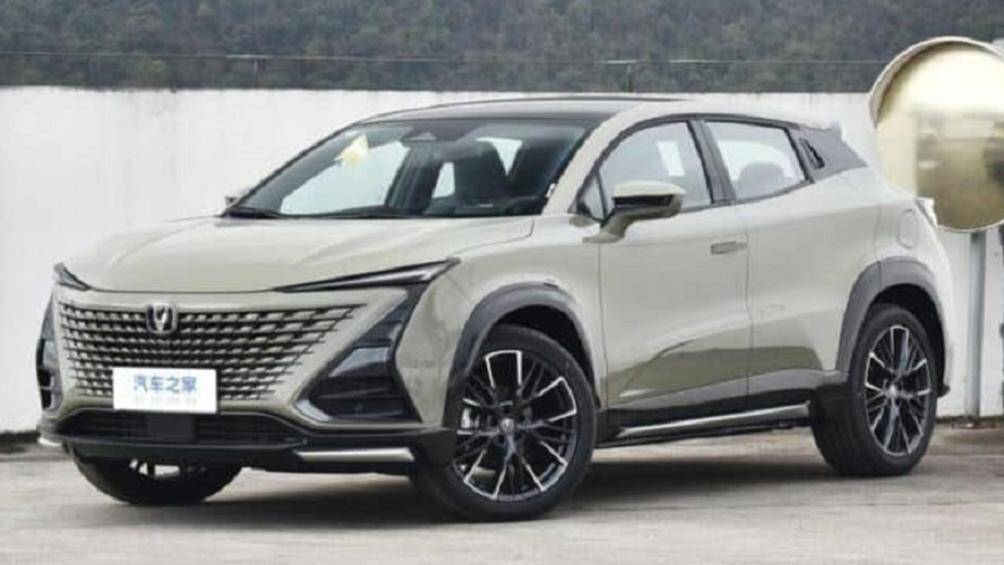 Mẫu SUV cỡ nhỏ Changan UNI-T 2023 vừa ra mắt tại Trung Quốc với mức giá từ 115.900 – 139.900 nhân dân tệ (khoảng 400 - 485 triệu đồng)