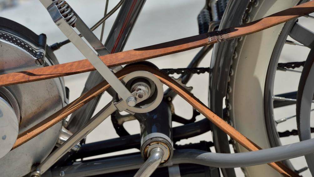 Chủ nhân đã giữ xe trong nhà trong 66 năm tiếp theo trước khi tìm đến sự giúp đỡ của Paul Freehill từ Indiana để khôi phục lại nguyên bản