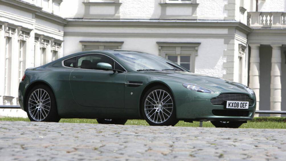 7. Aston Martin V8 Vantage