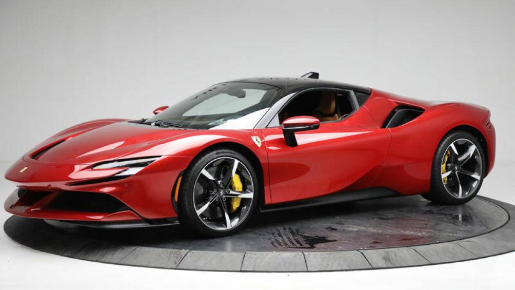3. Ferrari SF90 Stradale (công suất tối đa: 986 mã lực)