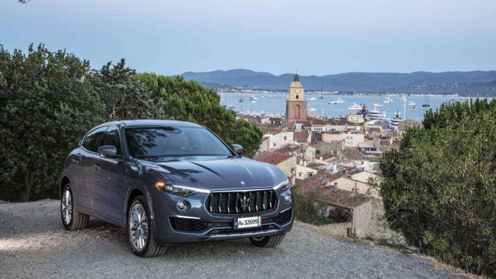 Maserati Levante GT Hybrid 2023 được bán với mức giá từ 738.000 RM tại thị trường Malaysia (tương đương hơn 4 tỷ đồng)