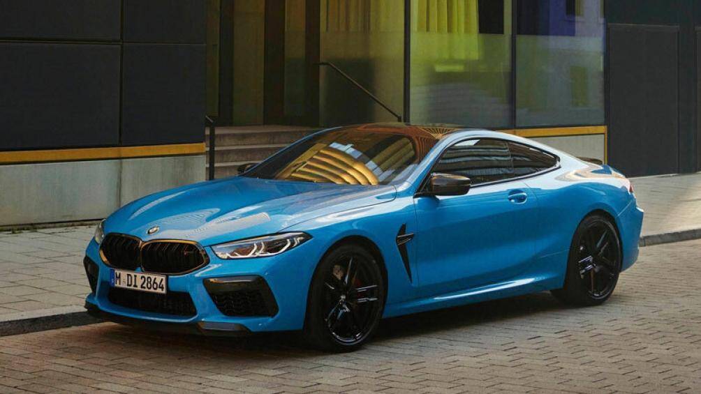 2. BMW M8 Competition 2023 (giá khởi điểm: 134.100 USD)