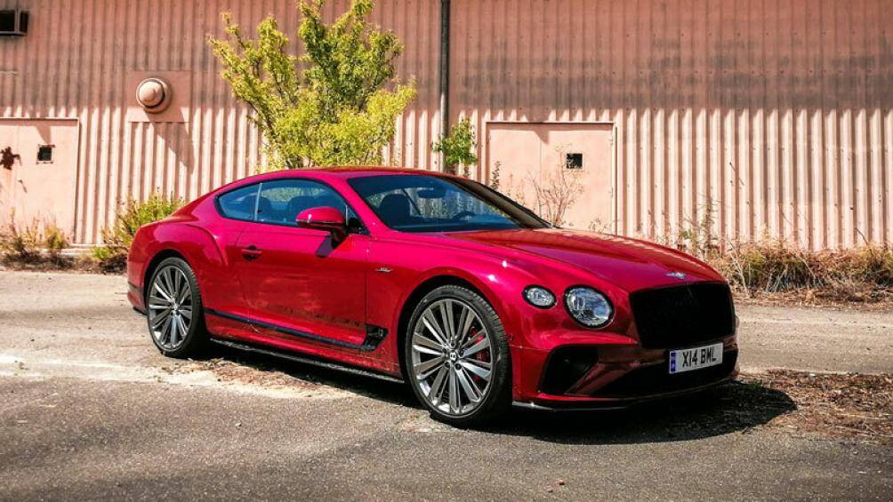 4. Bentley Continental GT Speed 2023 (giá khởi điểm: 291.225 USD)