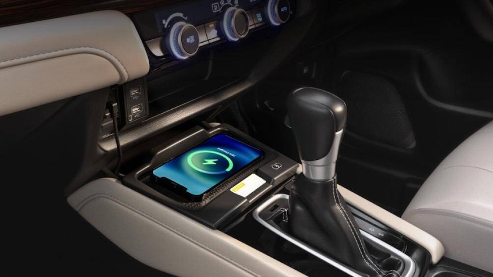 Giá bán của Honda City 2023 tại Ấn Độ dao động từ 1,149 - 2,039 triệu Rupee (khoảng 330 - 585 triệu đồng)