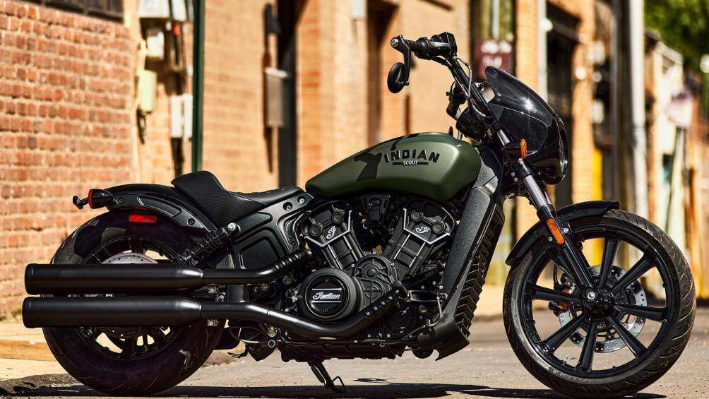 9. Indian Scout Rogue (giá khởi điểm: 12.749 USD)