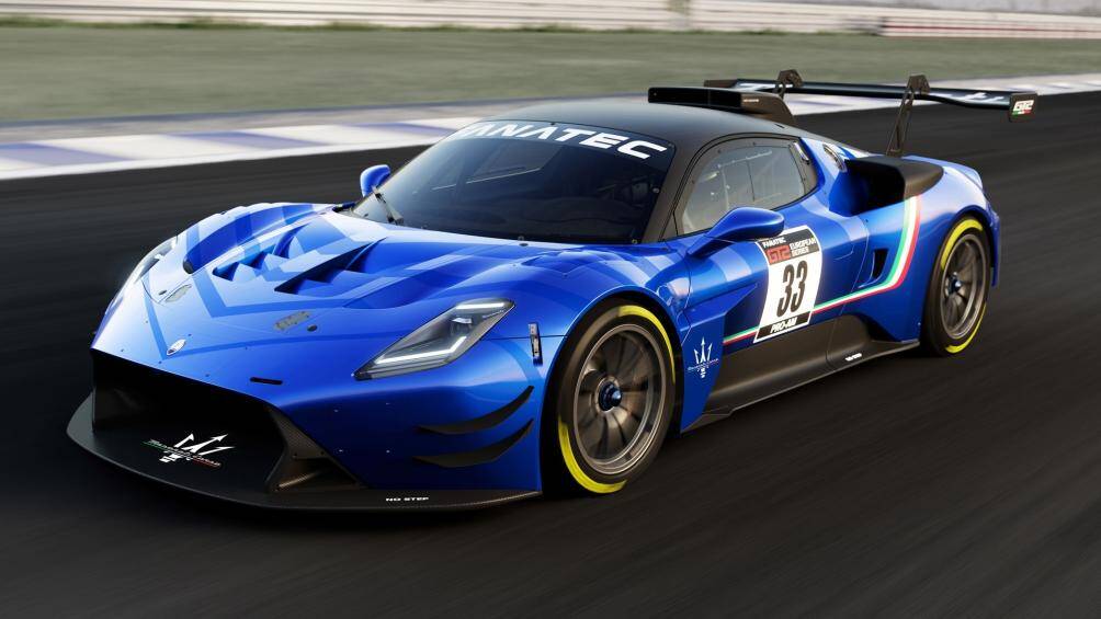 Cản trước, ốp gầm và cánh gió sau điều chỉnh giúp tối ưu lực ép xuống mặt đường. Khung gầm cũng được tăng cường độ cứng