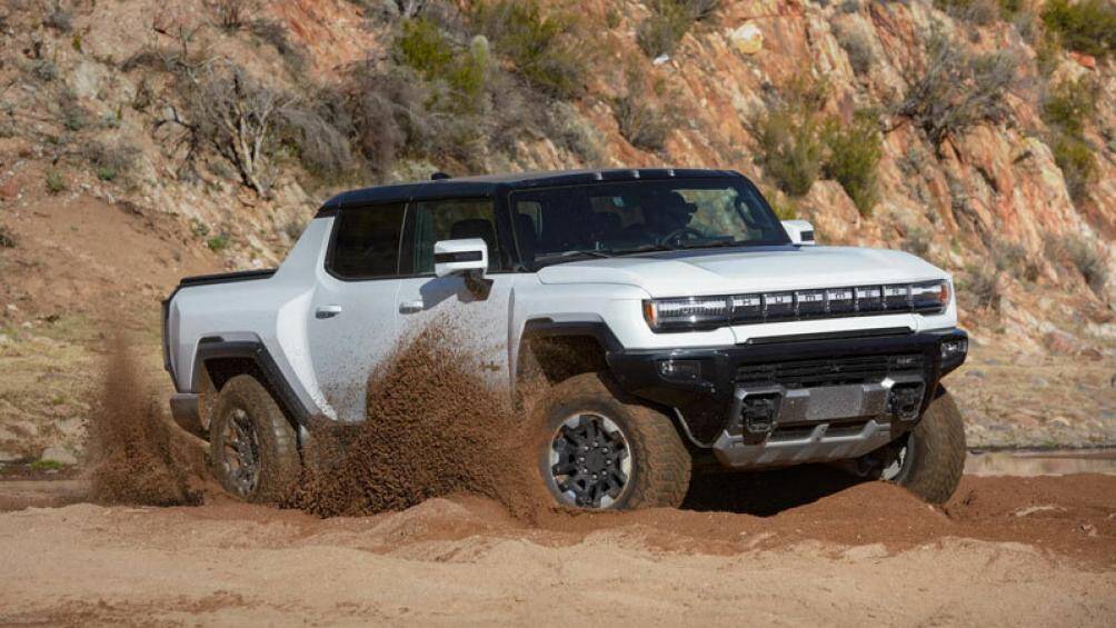 2. GMC Hummer EV Pickup (công suất tối đa: 1.000 mã lực)