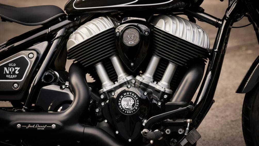 Động cơ trang bị trên phiên bản Jack Daniels vẫn là cỗ máy V-Twin Thunderstroke 116 với công suất 80 mã lực và mô-men xoắn 162Nm