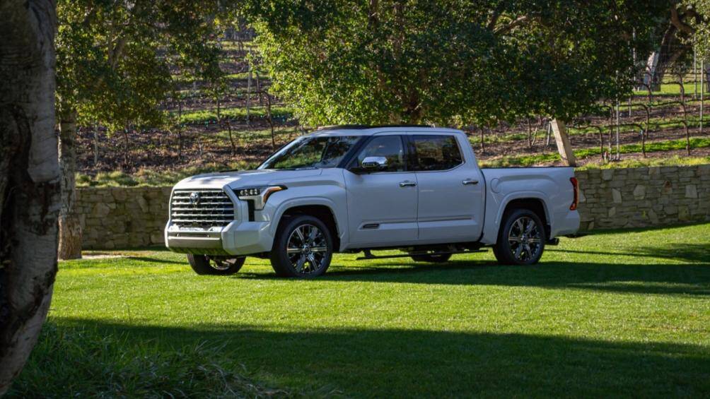 7. Toyota Tundra: Xe bán tải tốt nhất