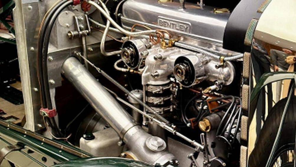 Tuy nhiên, một chiếc xe đã cập bến Châu Á theo đơn đặt hàng cực VIP của một tỷ phú Hong Kong đang nắm giữ bộ sưu tập xe hơn 3.000 tỷ đồng