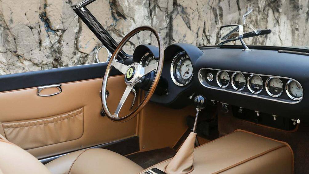 Mãi cho đến đầu những năm 2000, những người đam mê mới trả lại chiếc xe về tình trạng nguyên bản