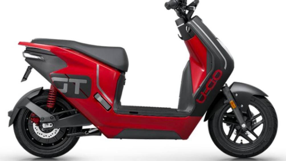 Toàn bộ hệ thống chiếu sáng trên xe đều sử dụng công nghệ LED hiện đại