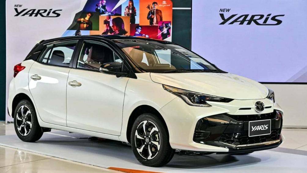 Toyota Yaris bản nâng cấp 2023 vừa ra mắt tại Thái Lan với sự thay đổi lớn ở ngoại hình. Xe có giá từ 559.000 baht (378 triệu đồng)
