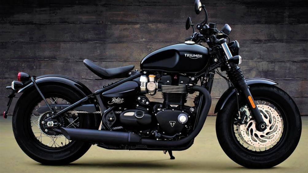 3. Triumph Bobber Black 1200 Cafe Racer 2023 (giá: 15.700 USD)