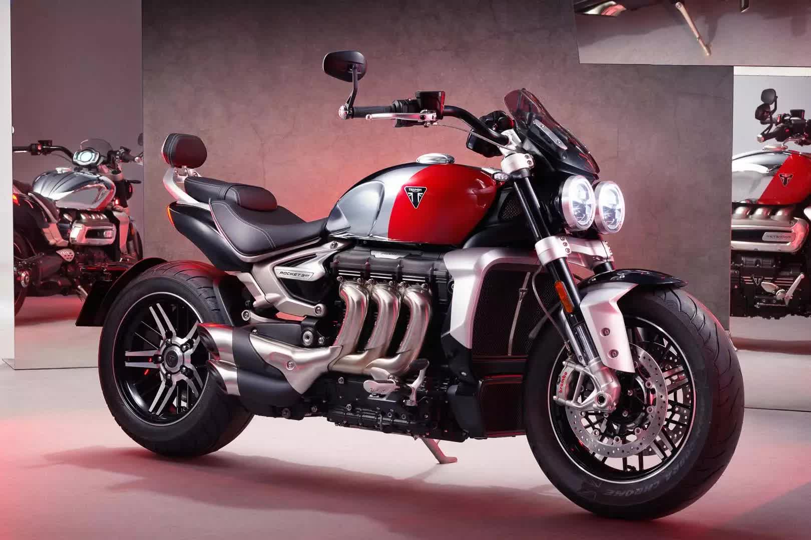 4. Triumph Rocket 3 GT Chrome Edition 2023 (giá: 25.495 USD)